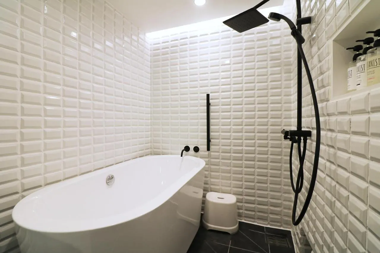 Hotel Wheat Wacca Sapporo 2*,  Japan